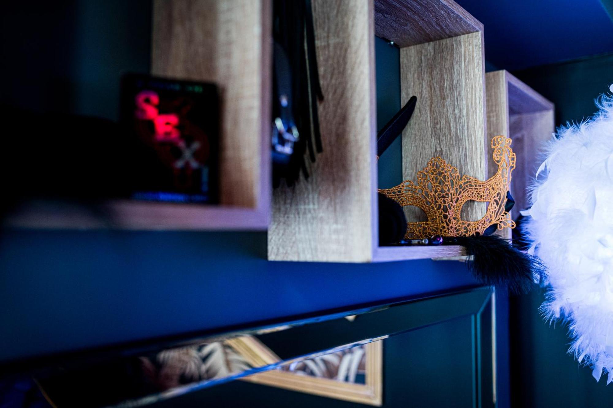 Loveroom Sauna, Balneo, Parking Prive Dans Le Centre De องเฟลอร์ ห้อง รูปภาพ