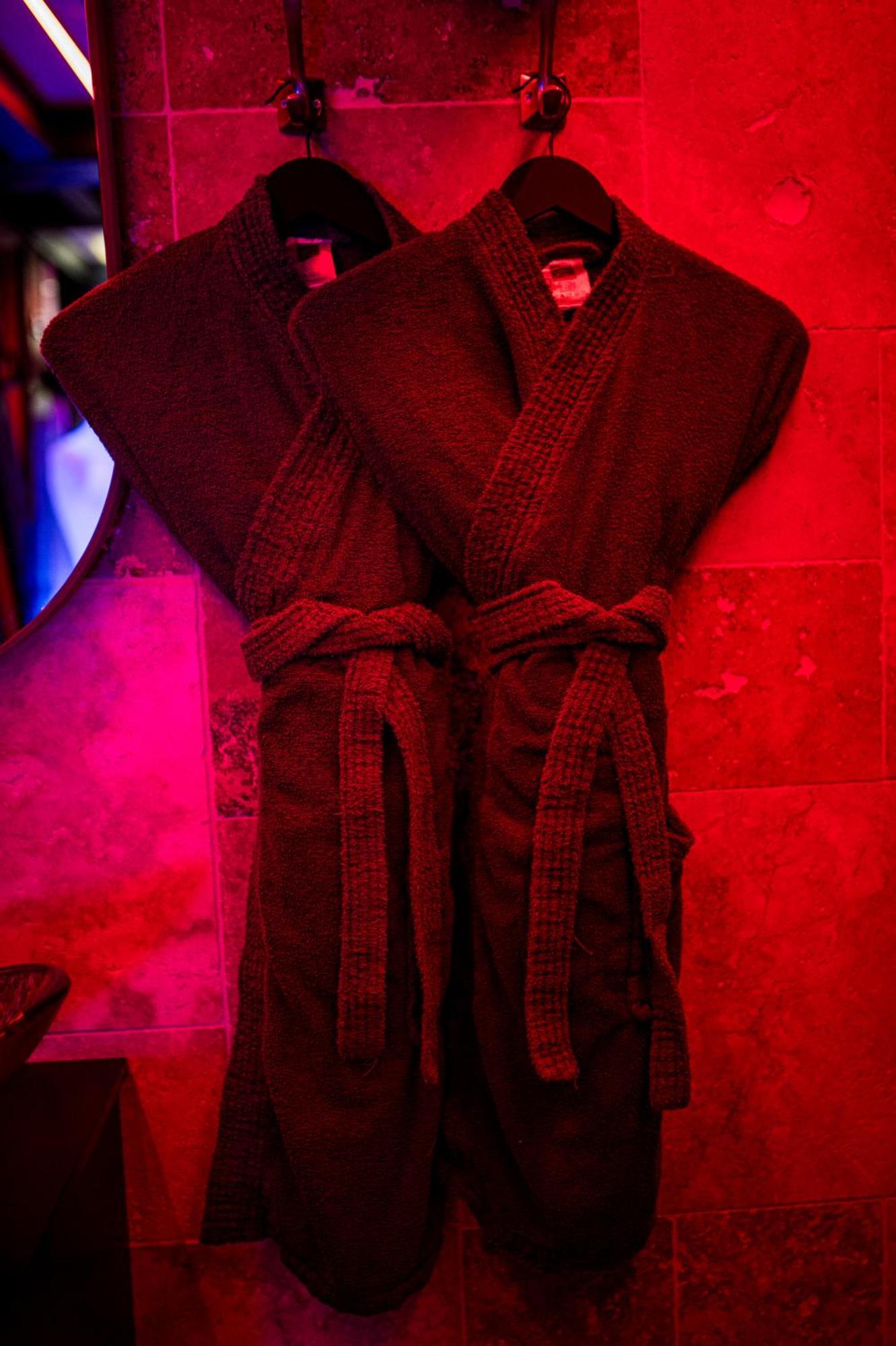 Loveroom Sauna, Balneo, Parking Prive Dans Le Centre De องเฟลอร์ ห้อง รูปภาพ